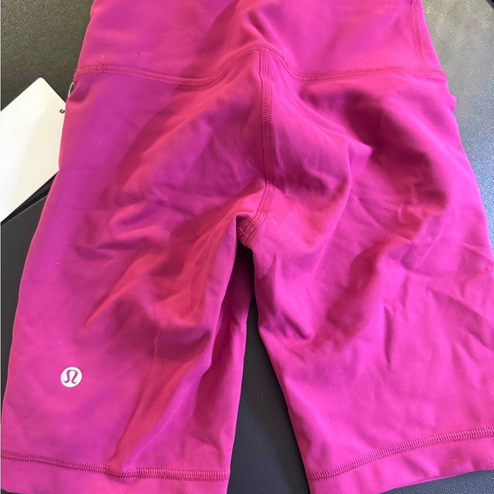 Lululemon Wunder Train HR short 8”